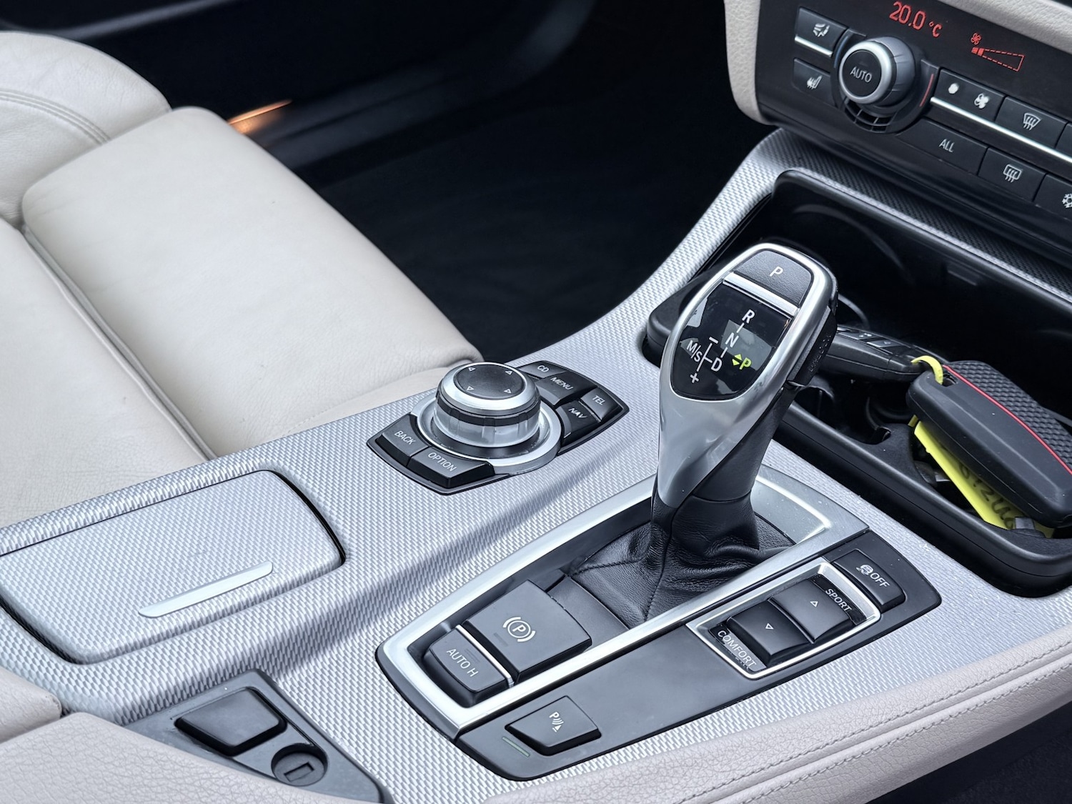 Used BMW 5 Series 2012 for sale - 77758960: Photo 39