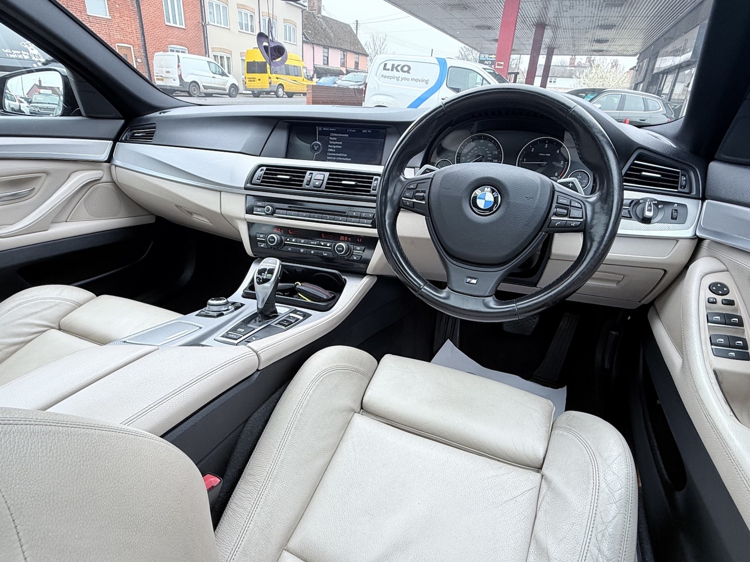 Used BMW 5 Series 2012 for sale - 77758960: Photo 50