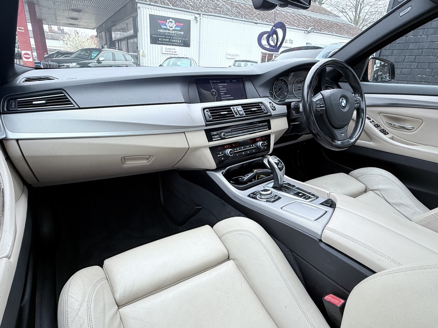 Used BMW 5 Series 2012 for sale - 77758960: Photo 55
