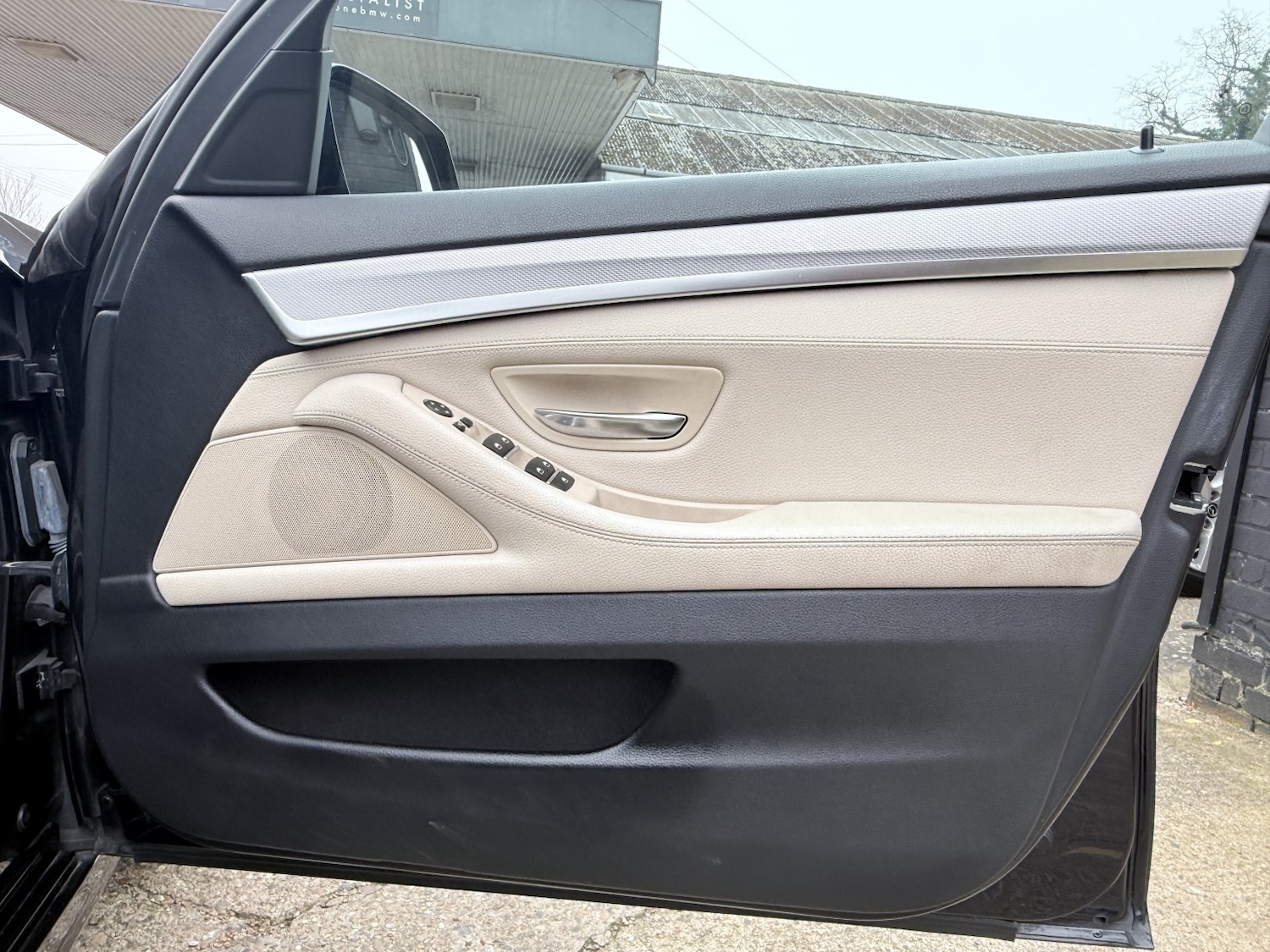 Used BMW 5 Series 2012 for sale - 77758960: Photo 61