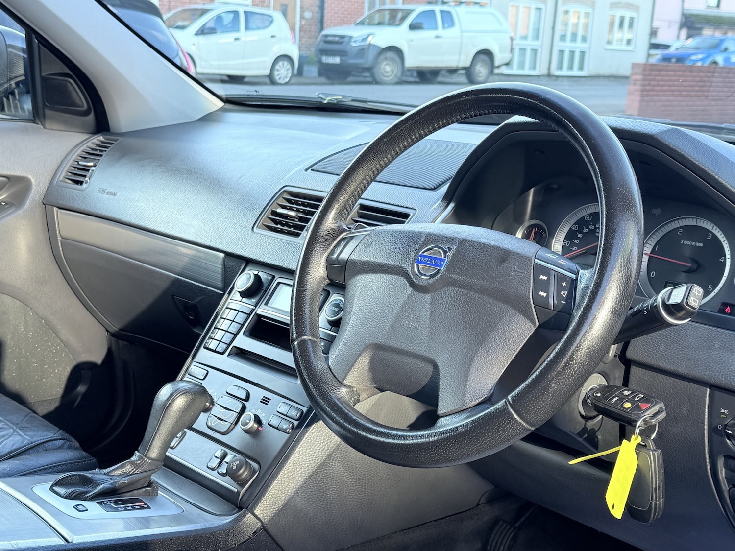 Used Volvo XC90 2011 for sale - 77323595: Photo 24