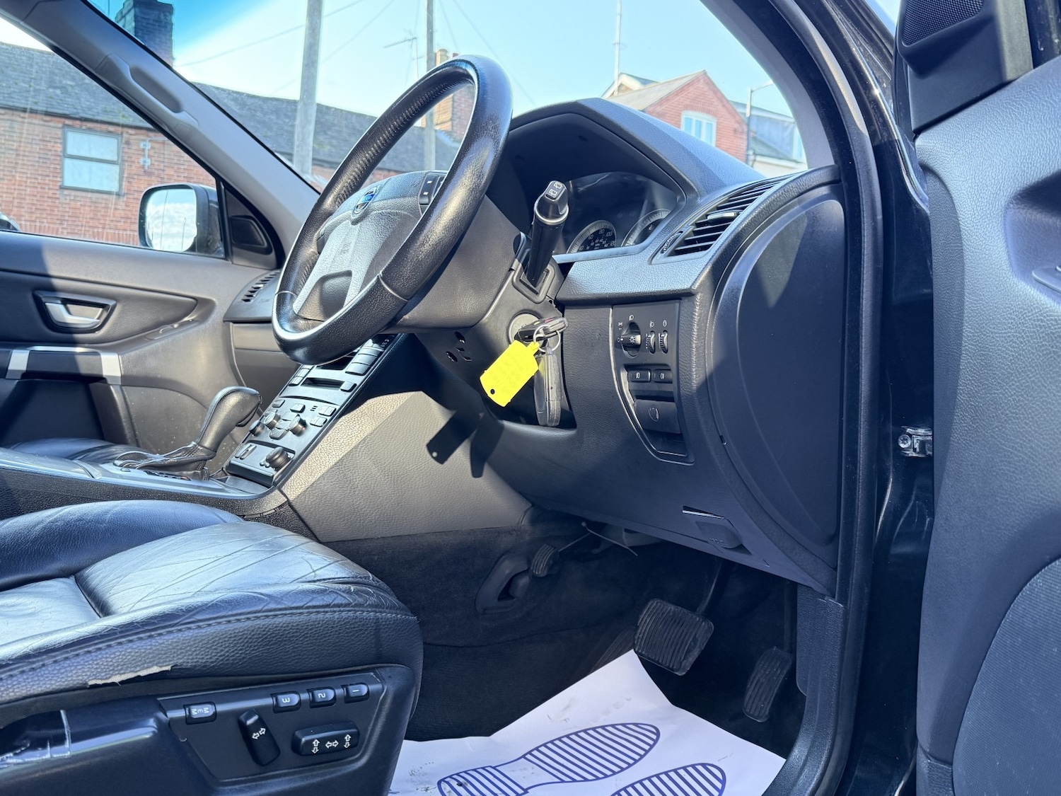 Used Volvo XC90 2011 for sale - 77323595: Photo 28