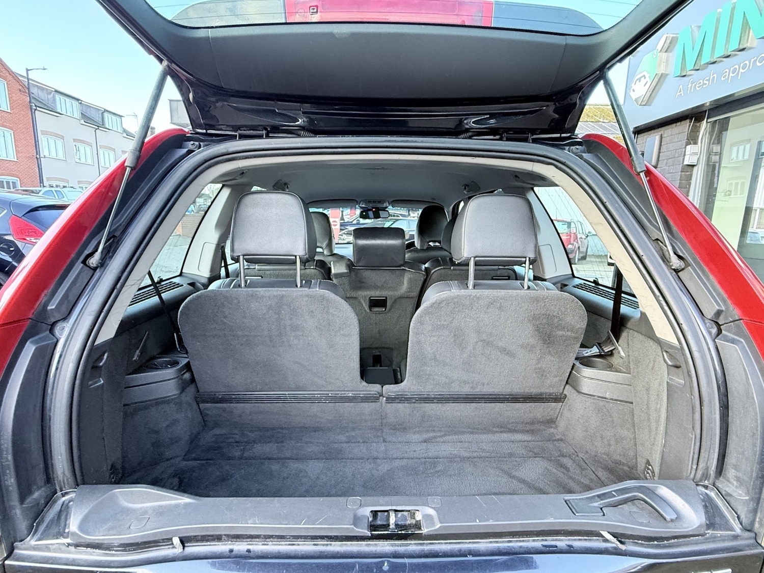 Used Volvo XC90 2011 for sale - 77323595: Photo 37