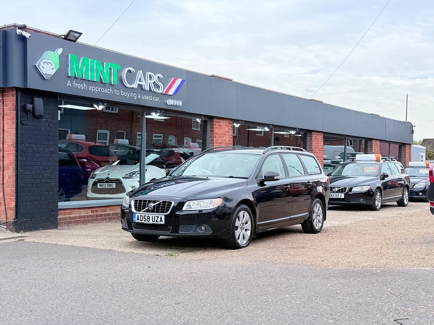 Used Volvo V70 2008 for sale - 75968644: Photo 1
