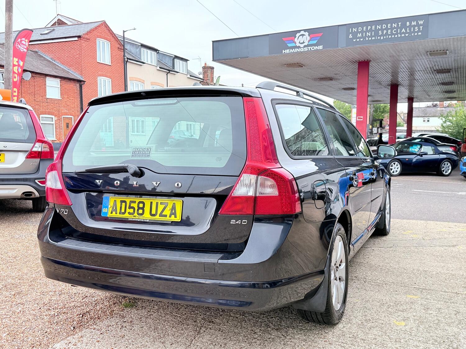 Used Volvo V70 2008 for sale - 75968644: Photo 11