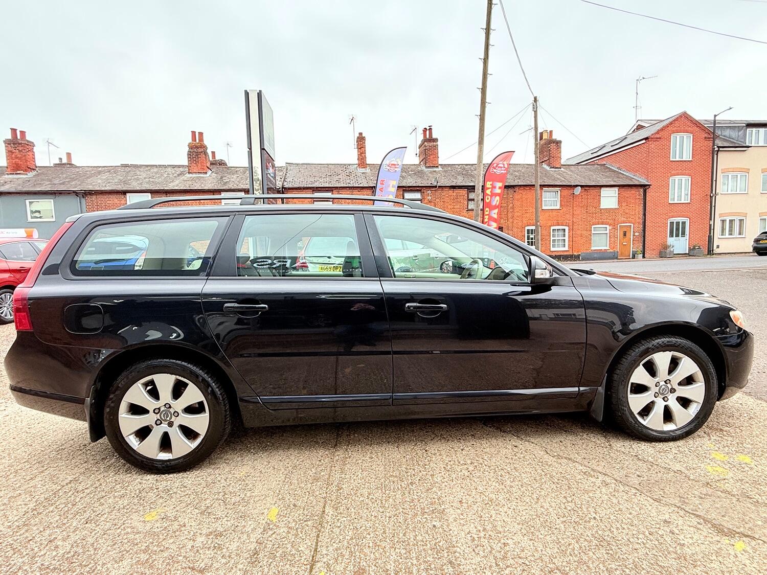 Used Volvo V70 2008 for sale - 75968644: Photo 14