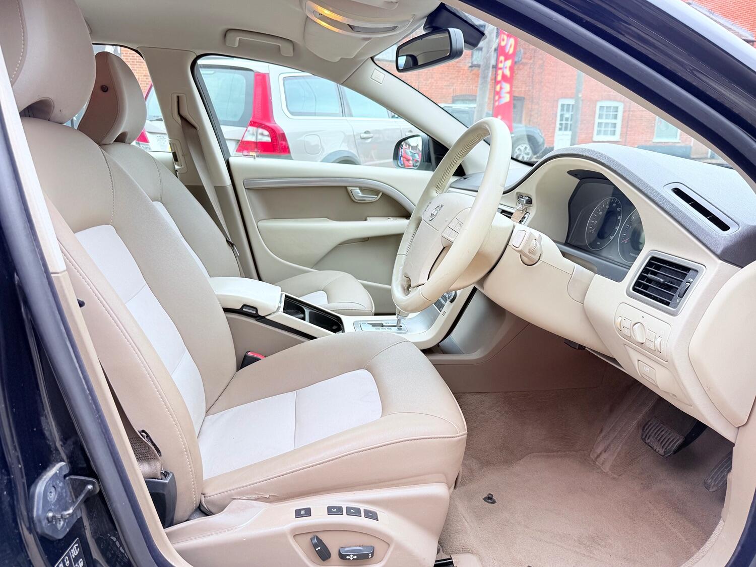 Used Volvo V70 2008 for sale - 75968644: Photo 28