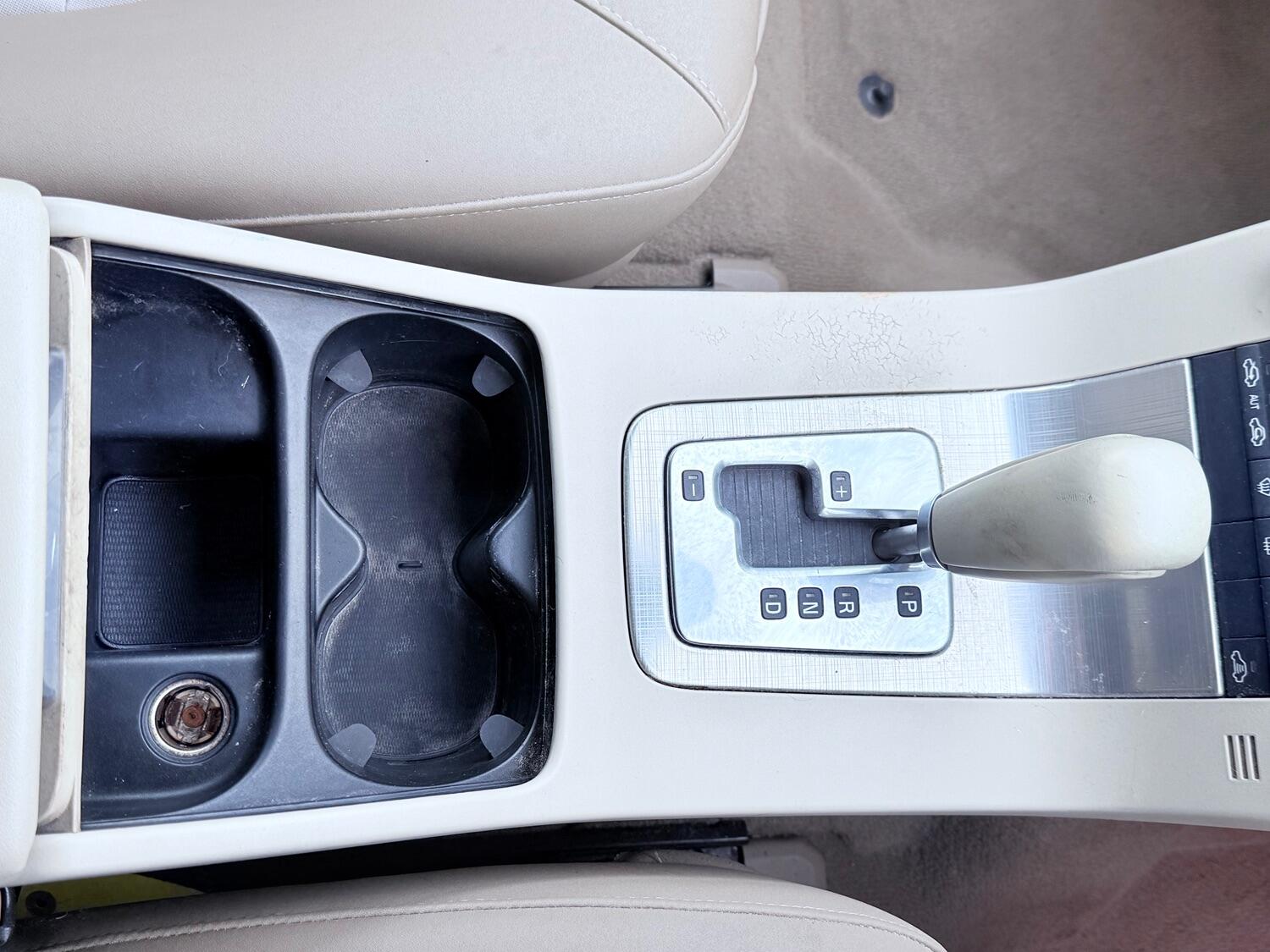 Used Volvo V70 2008 for sale - 75968644: Photo 32