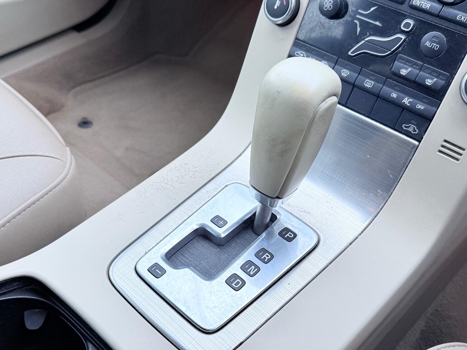 Used Volvo V70 2008 for sale - 75968644: Photo 33