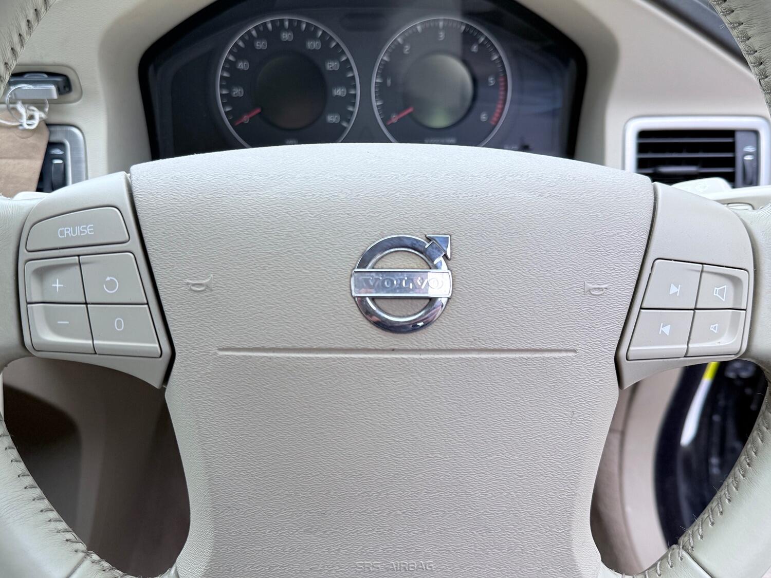 Used Volvo V70 2008 for sale - 75968644: Photo 36