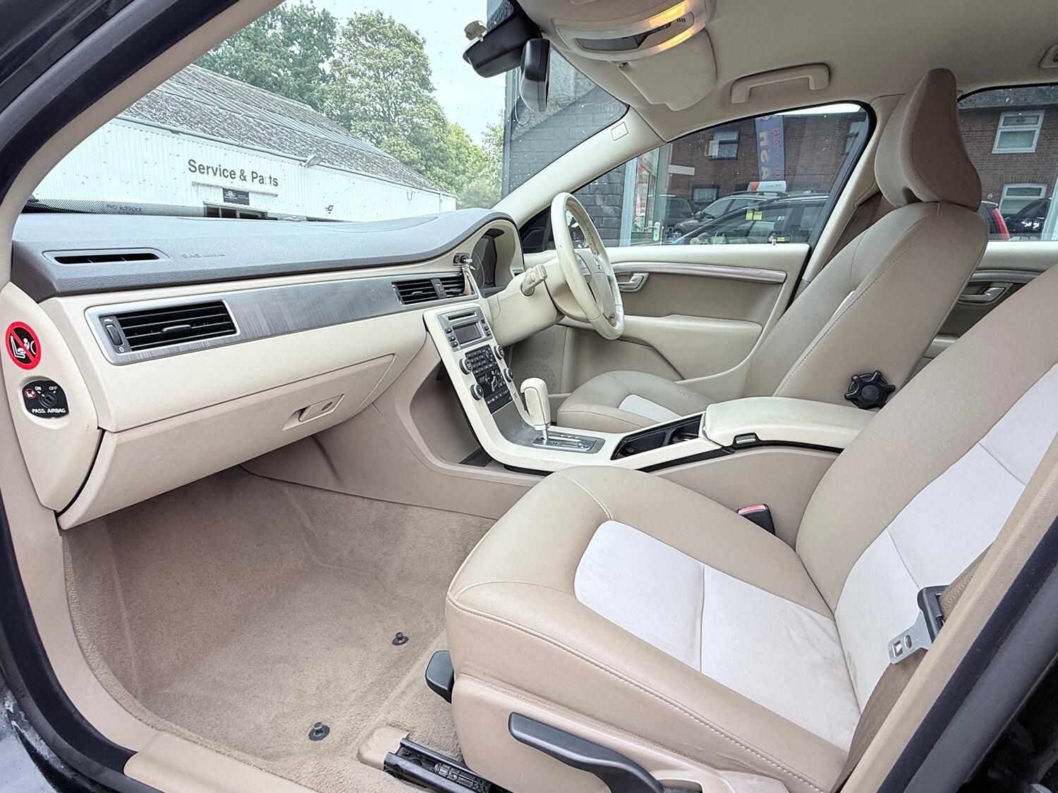 Used Volvo V70 2008 for sale - 75968644: Photo 44