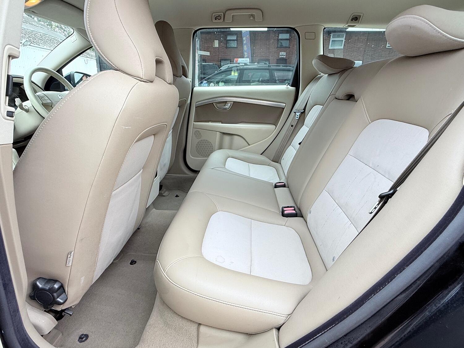 Used Volvo V70 2008 for sale - 75968644: Photo 45