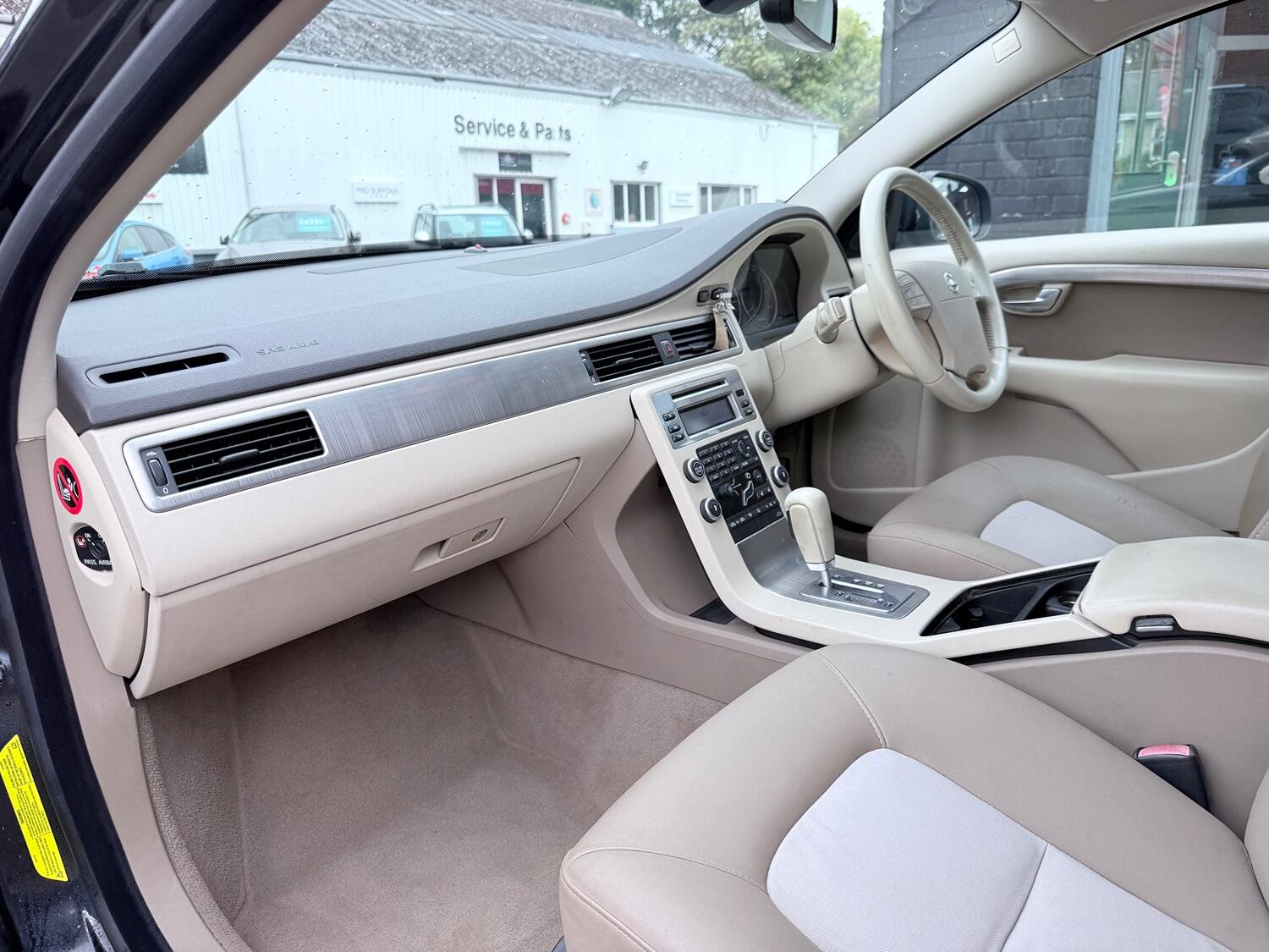 Used Volvo V70 2008 for sale - 75968644: Photo 48