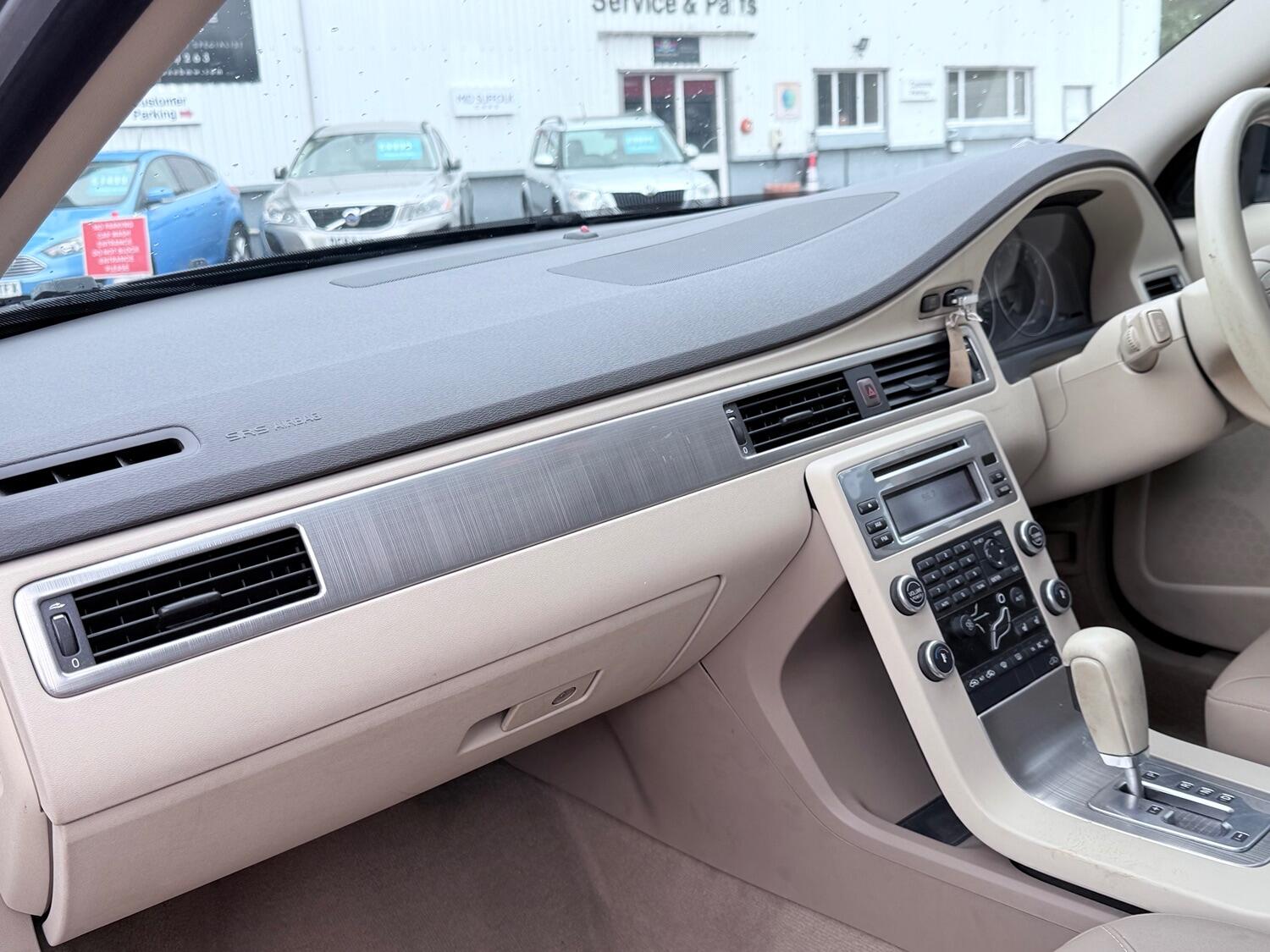 Used Volvo V70 2008 for sale - 75968644: Photo 51