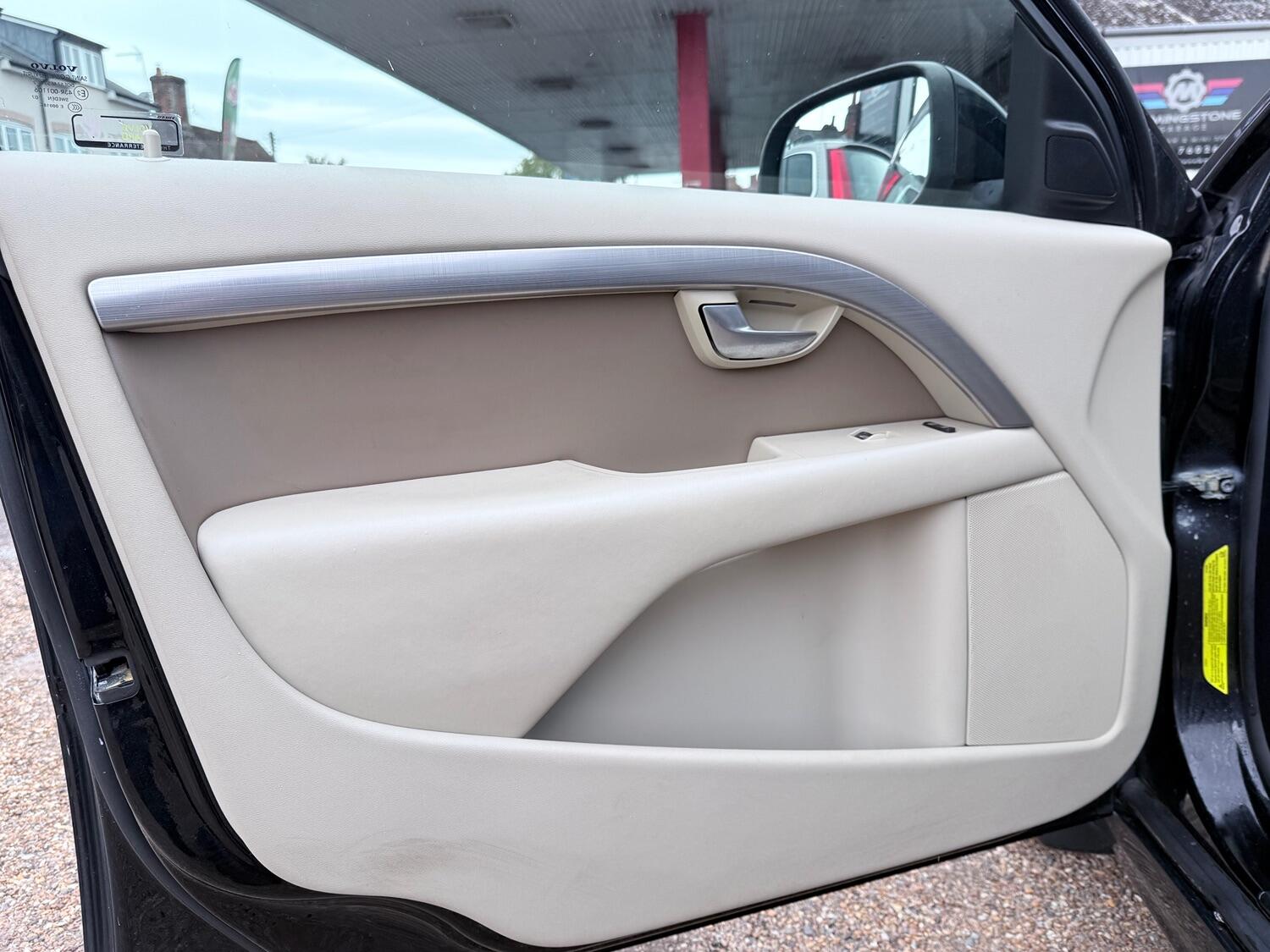 Used Volvo V70 2008 for sale - 75968644: Photo 56