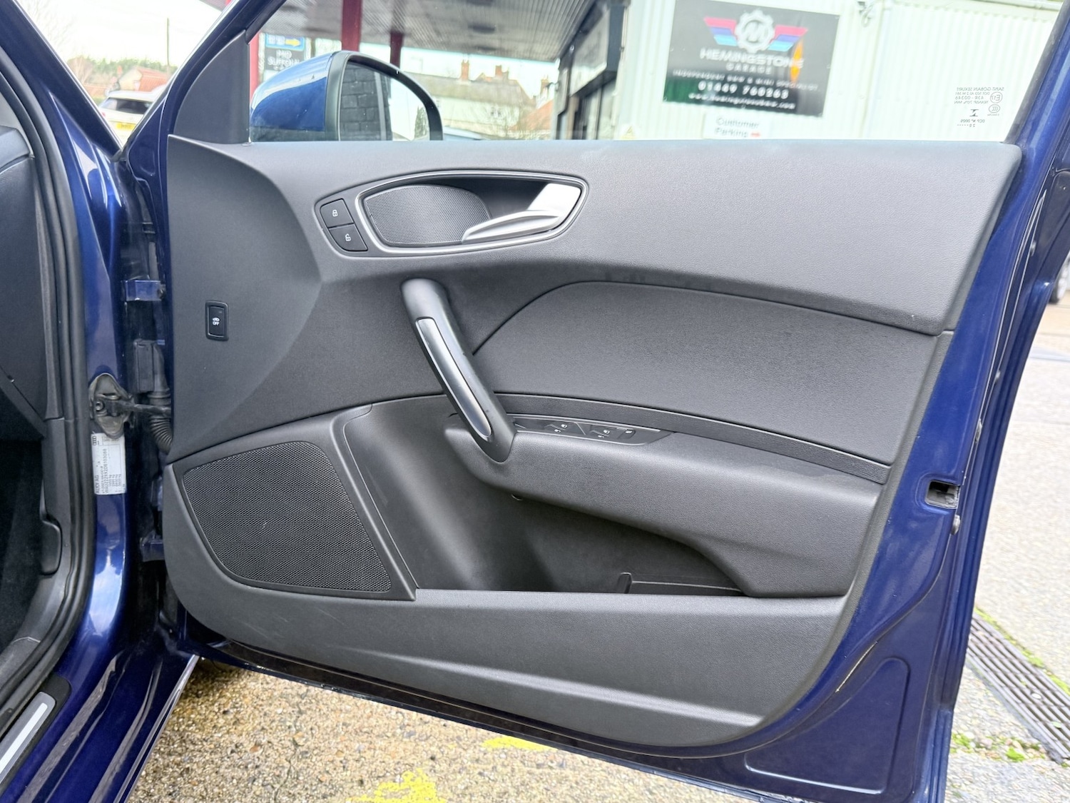 Used Audi A1 2013 for sale - 77403659: Photo 45