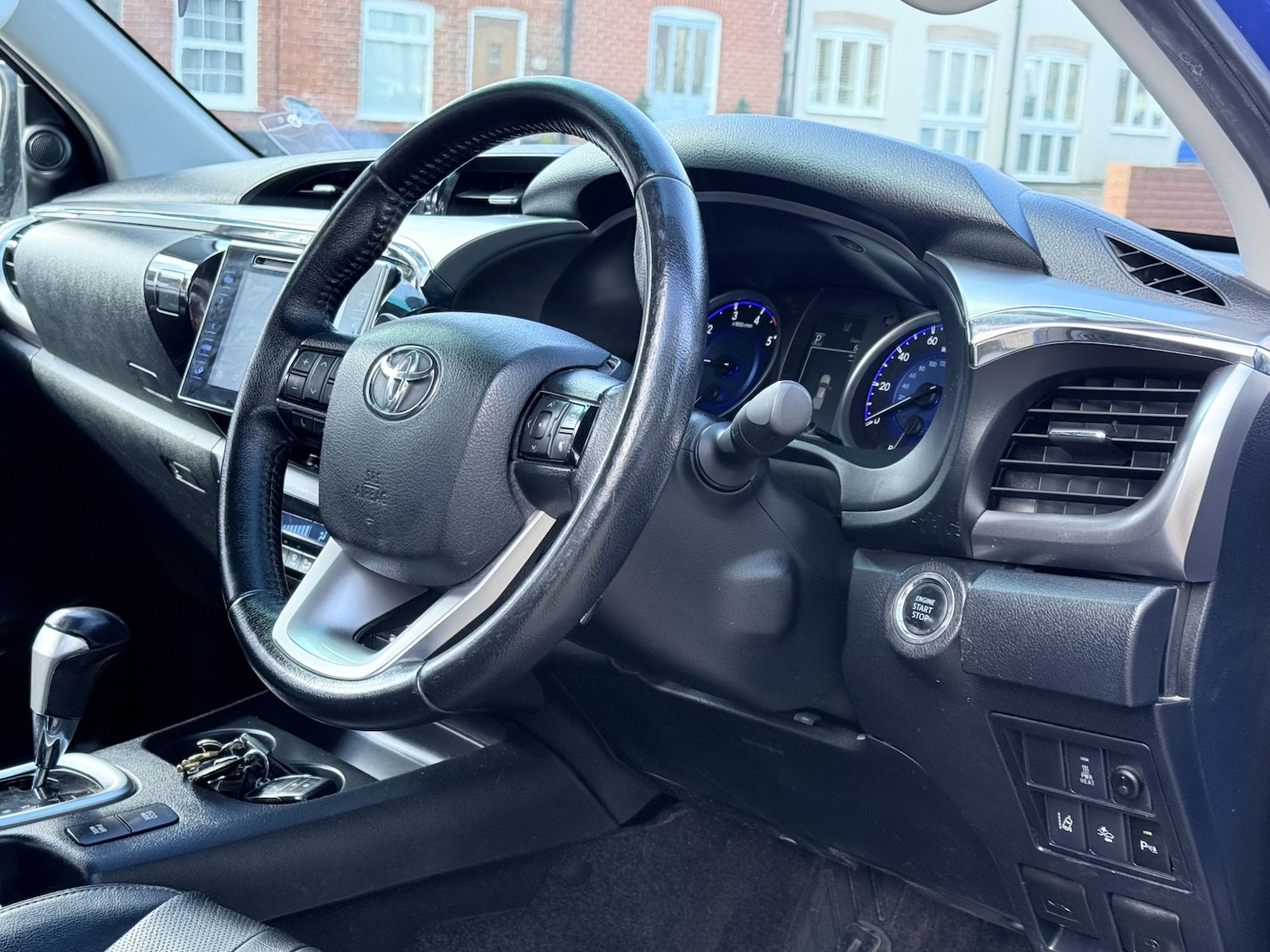 Used Toyota Hilux 2016 for sale - 77558563: Photo 27