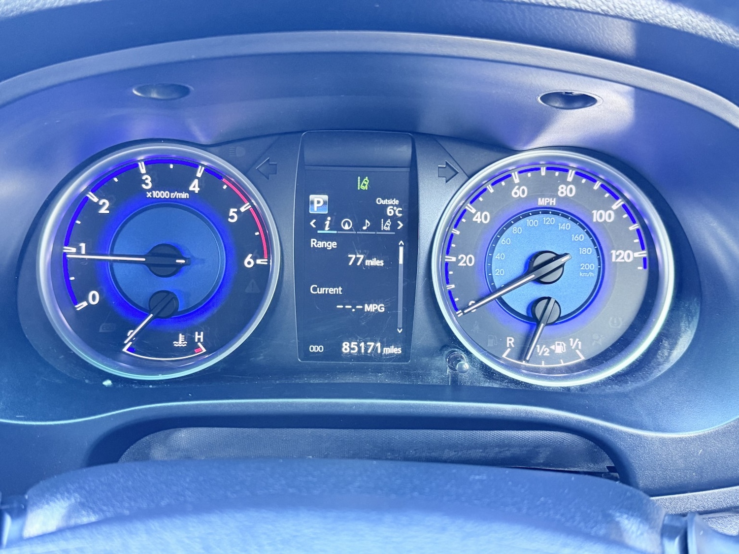 Used Toyota Hilux 2016 for sale - 77558563: Photo 33