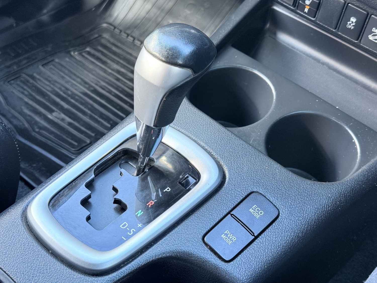 Used Toyota Hilux 2016 for sale - 77558563: Photo 34