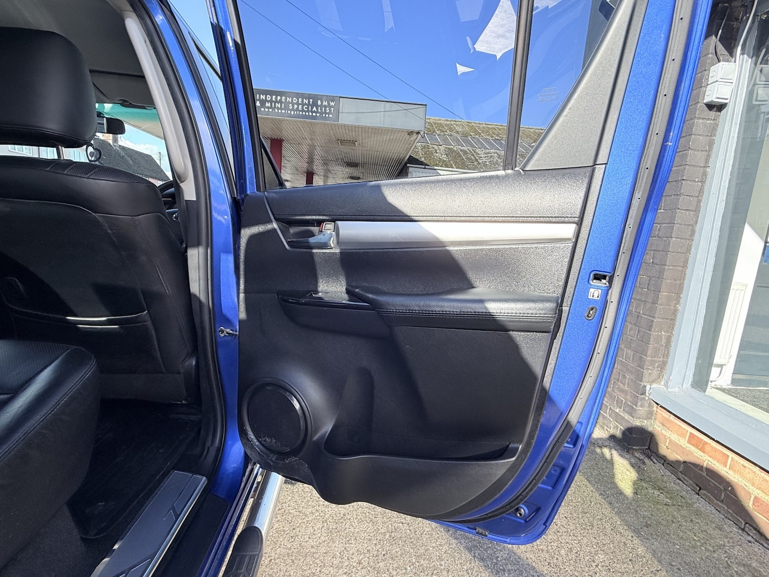 Used Toyota Hilux 2016 for sale - 77558563: Photo 52