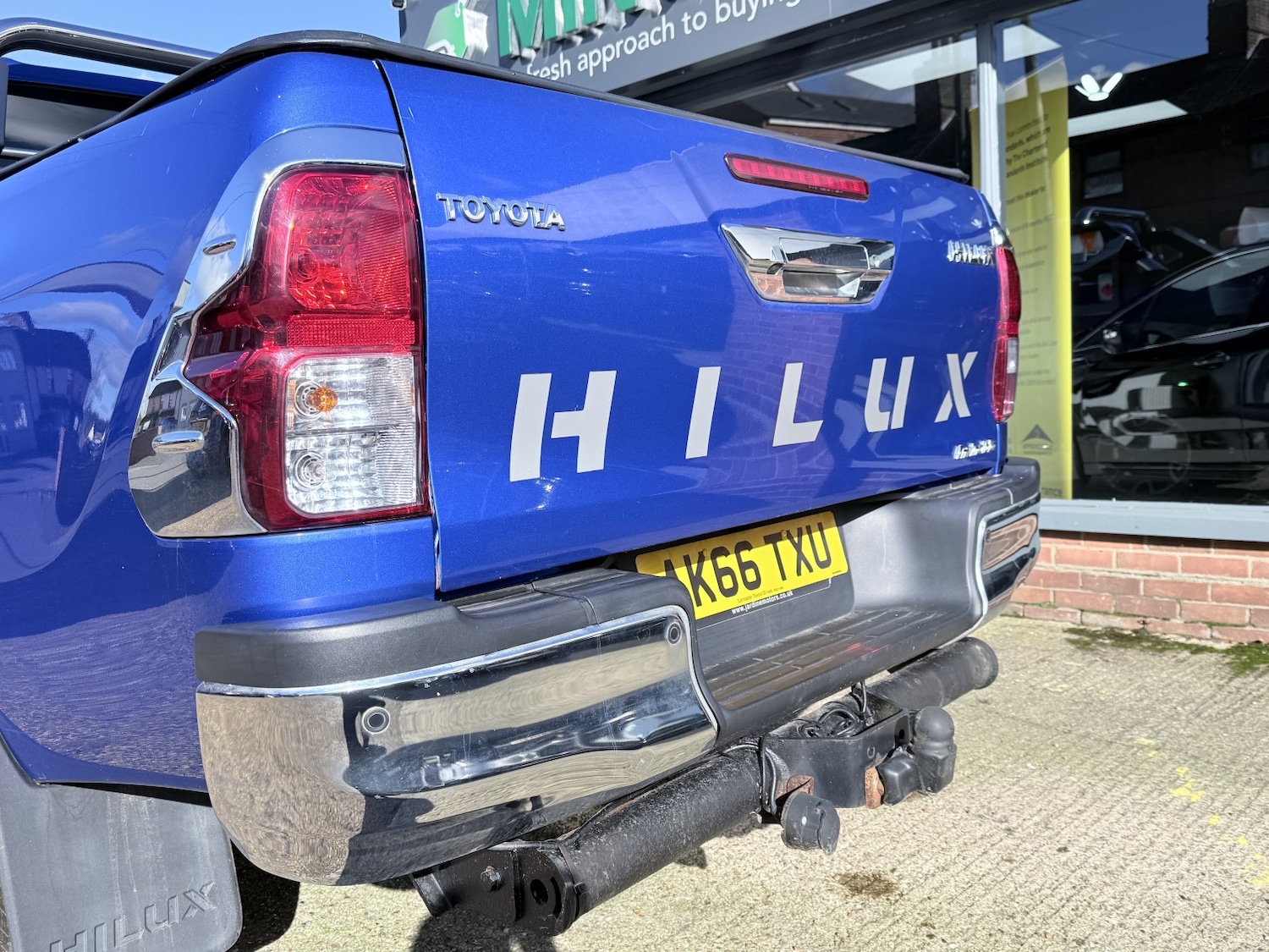 Used Toyota Hilux 2016 for sale - 77558563: Photo 61