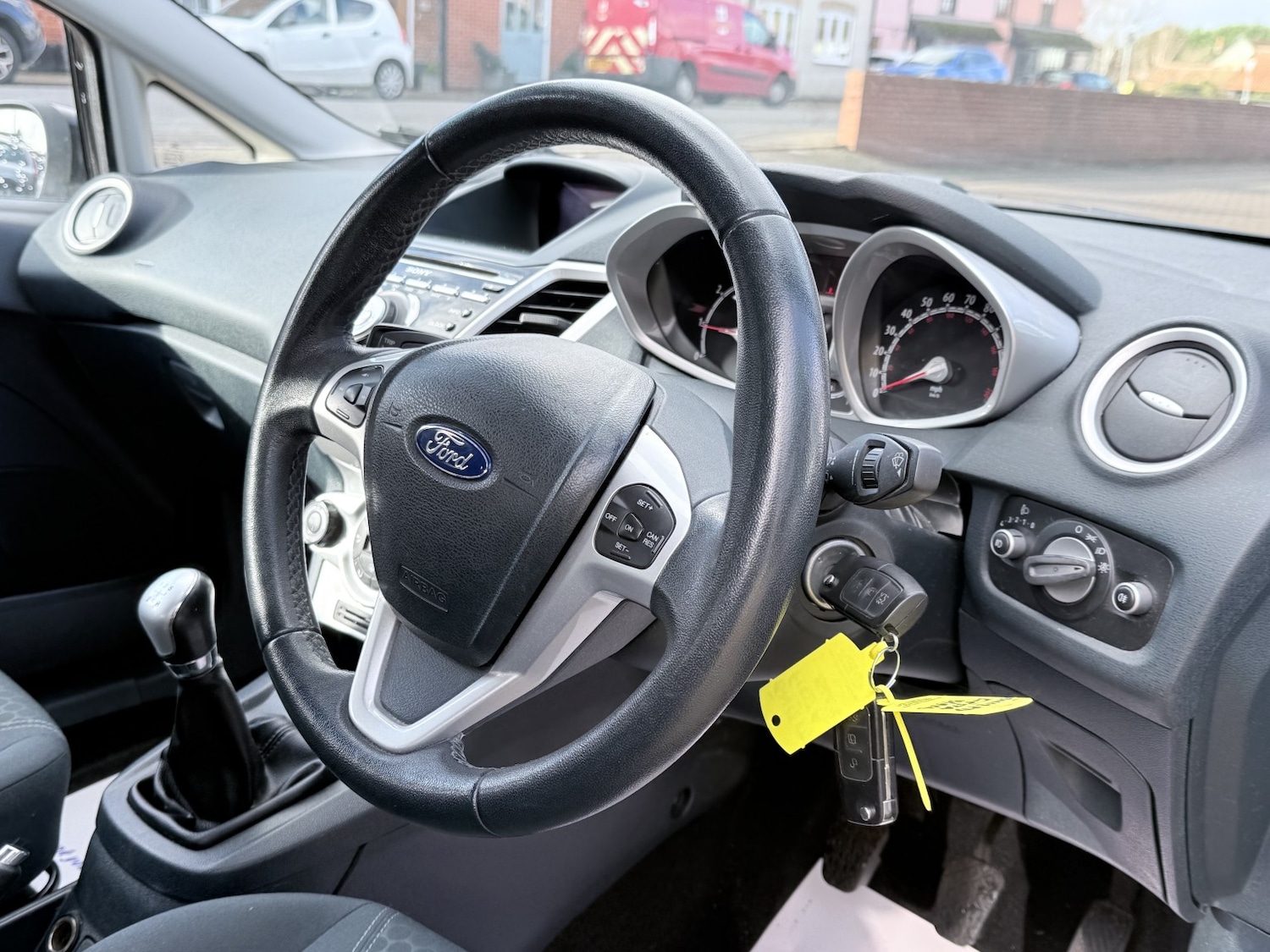 Used Ford Fiesta 2012 for sale - 77453036: Photo 25