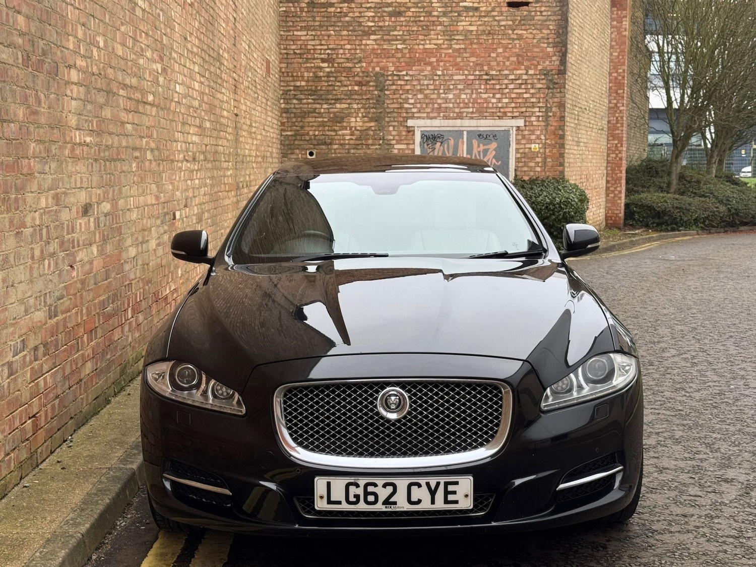 Used Jaguar XJ 2012 for sale - 77888441: Photo 4