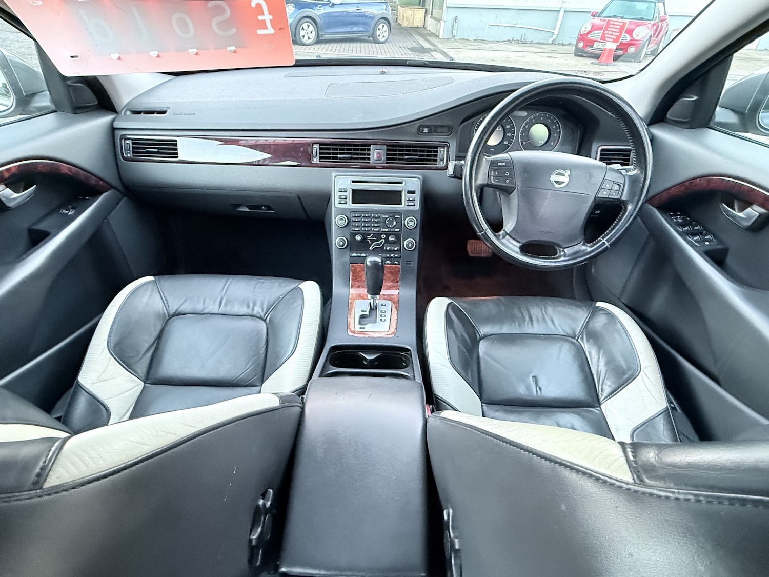 Used Volvo V70 2007 for sale - 76242874: Photo 26