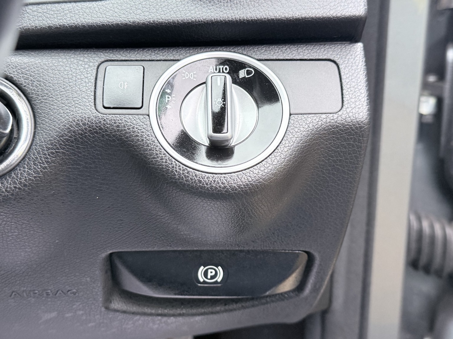 Used Mercedes-Benz C Class 2012 for sale - 77629040: Photo 41