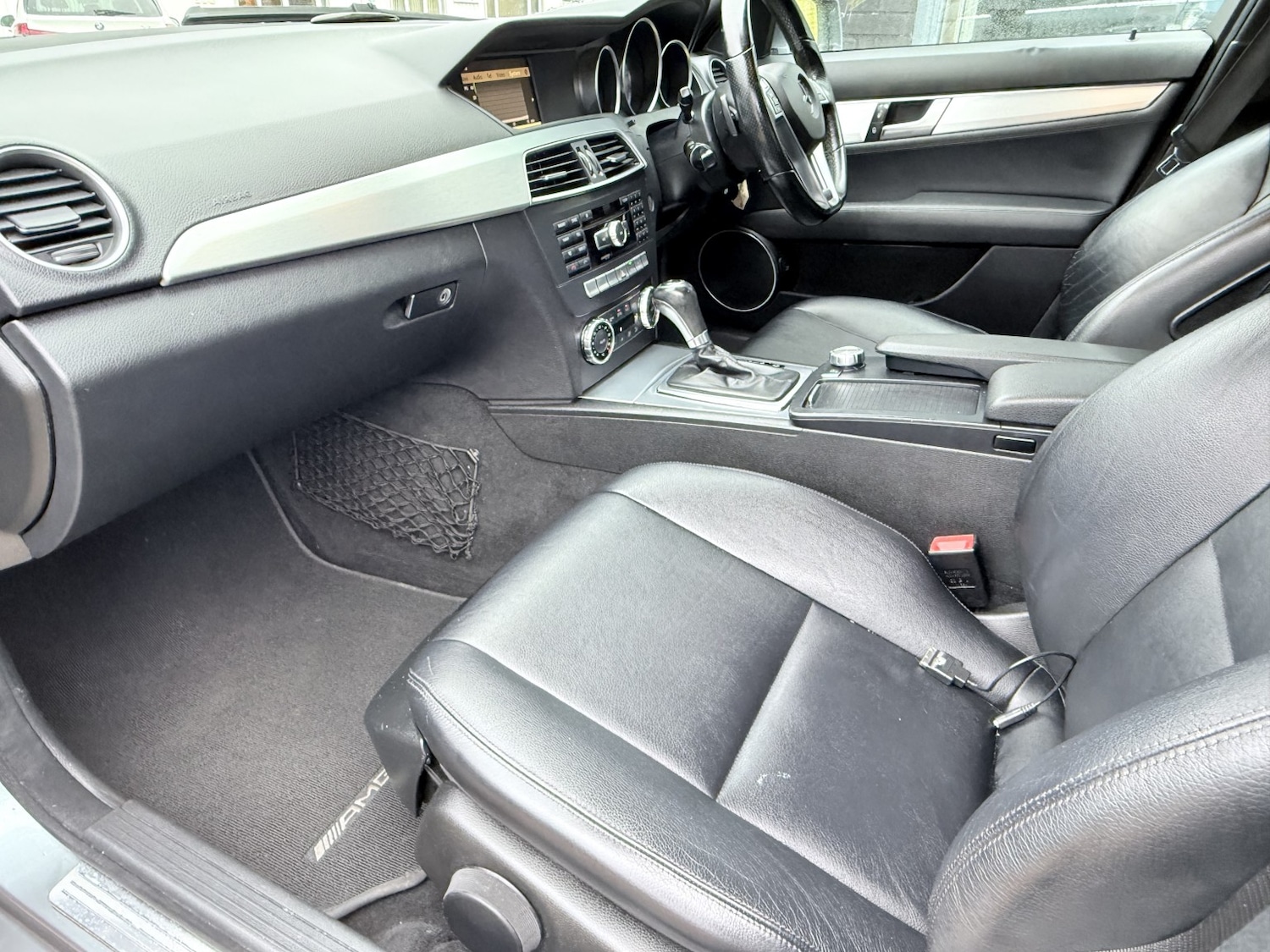 Used Mercedes-Benz C Class 2012 for sale - 77629040: Photo 52