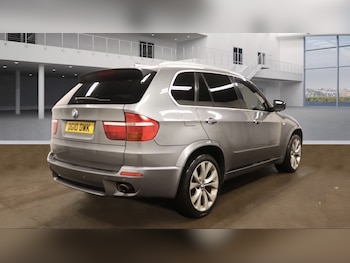 Used BMW X5 2010 for sale - 77319849: Photo