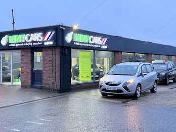 Used Vauxhall Zafira Tourer 2015 for sale - 77403662: Photo