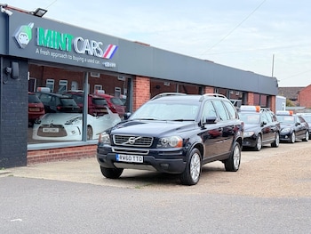 Used Volvo XC90 2010 for sale - 75968654: Photo