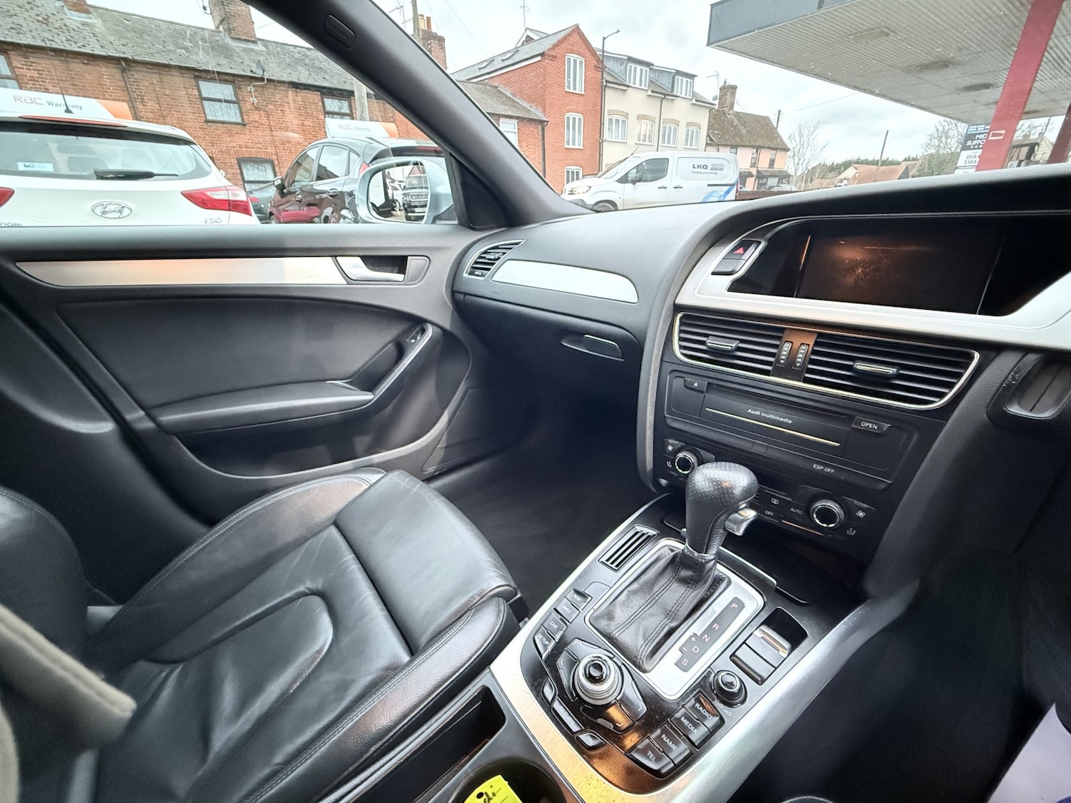 Used Audi A4 2009 for sale - 77643816: Photo 24