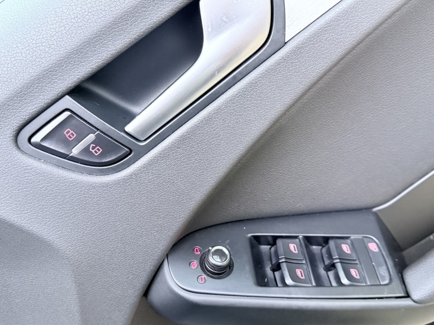 Used Audi A4 2009 for sale - 77643816: Photo 37