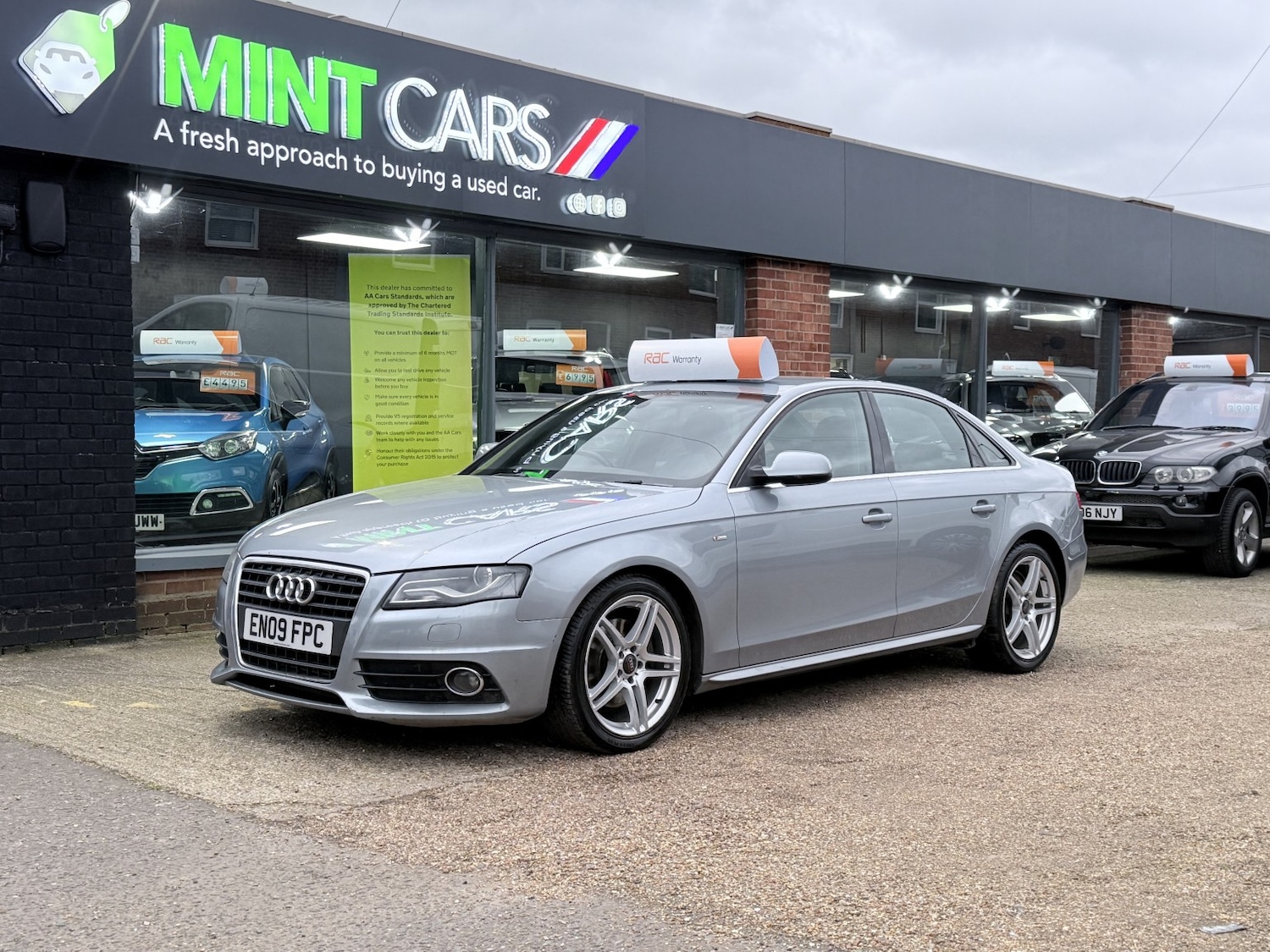 Used Audi A4 2009 for sale - 77643816: Photo 4