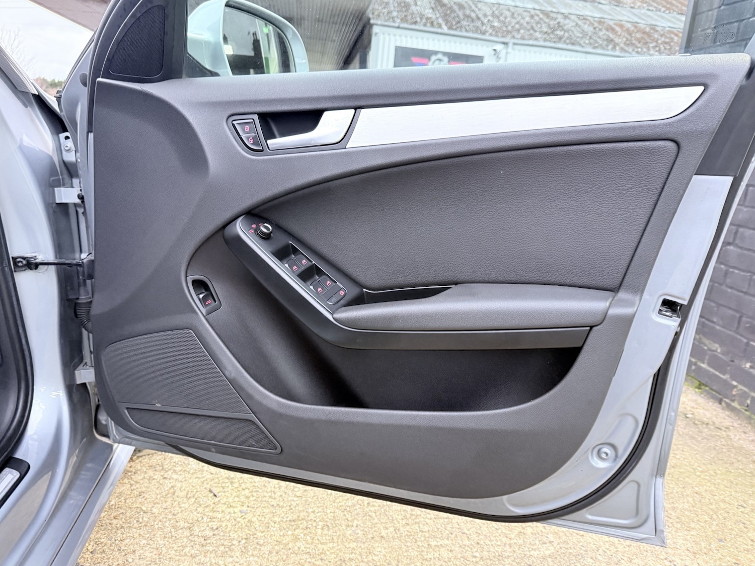 Used Audi A4 2009 for sale - 77643816: Photo 44