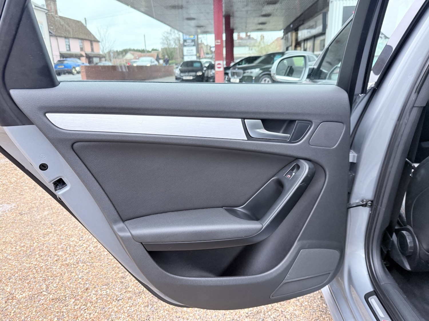 Used Audi A4 2009 for sale - 77643816: Photo 46