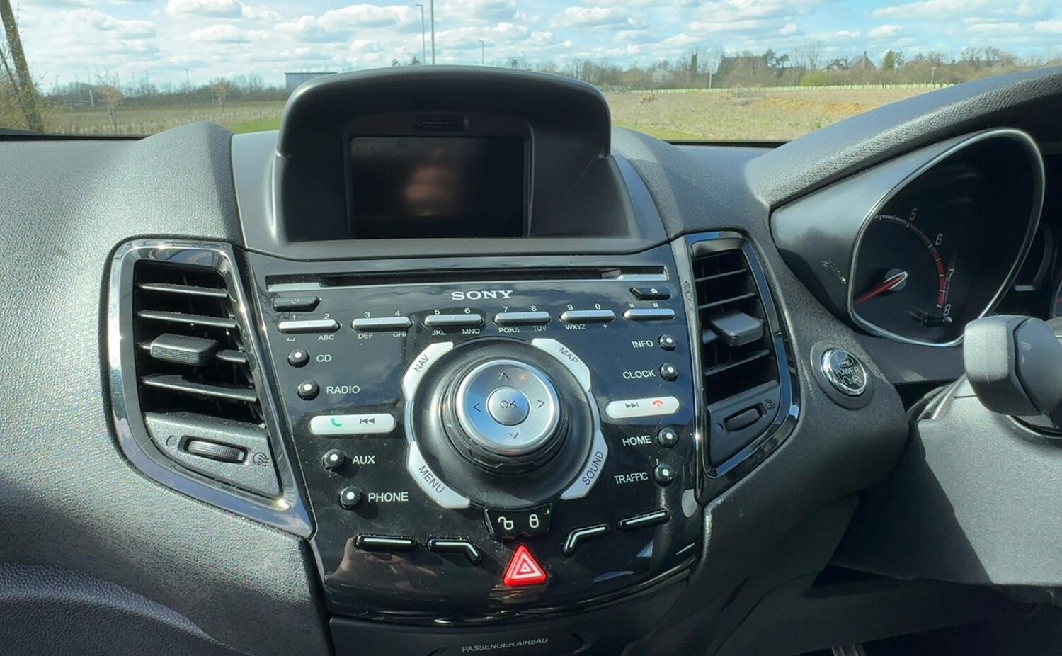 Used Ford Fiesta 2016 for sale - 76794443: Photo 31