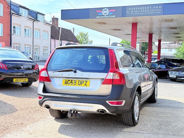 Used Volvo XC70 2010 for sale - 75095306: Photo 11