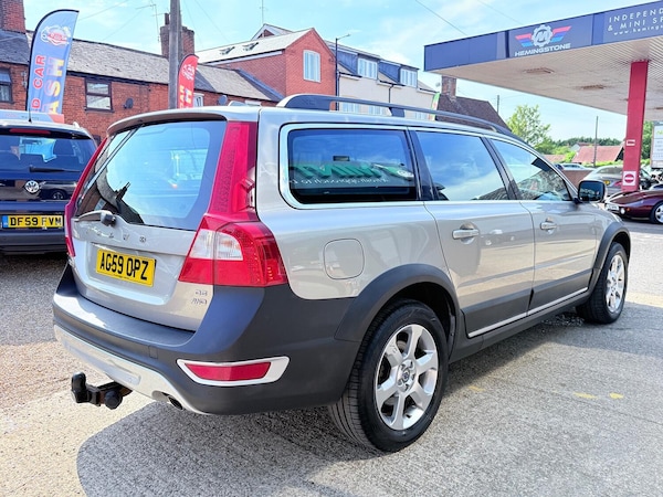 Used Volvo XC70 2010 for sale - 75095306: Photo 14