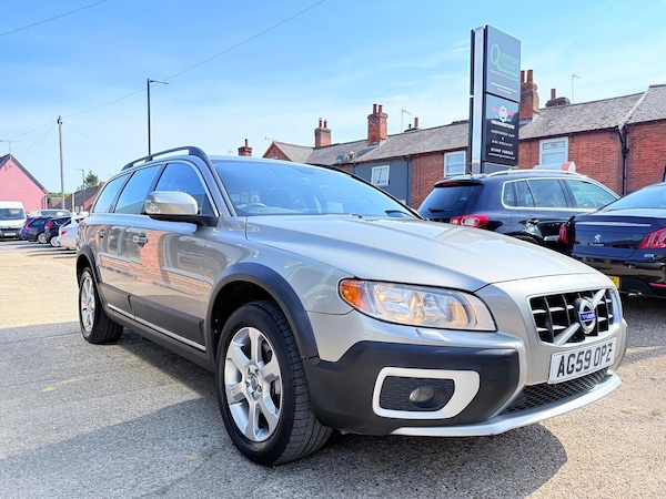 Used Volvo XC70 2010 for sale - 75095306: Photo 17