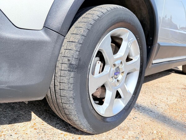 Used Volvo XC70 2010 for sale - 75095306: Photo 85
