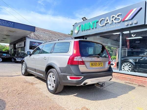 Used Volvo XC70 2010 for sale - 75095306: Photo 8