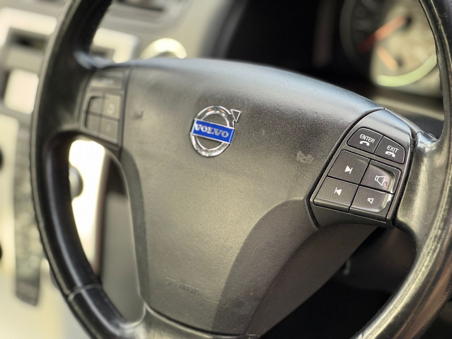 Used Volvo S40 2010 for sale - 76670765: Photo 27