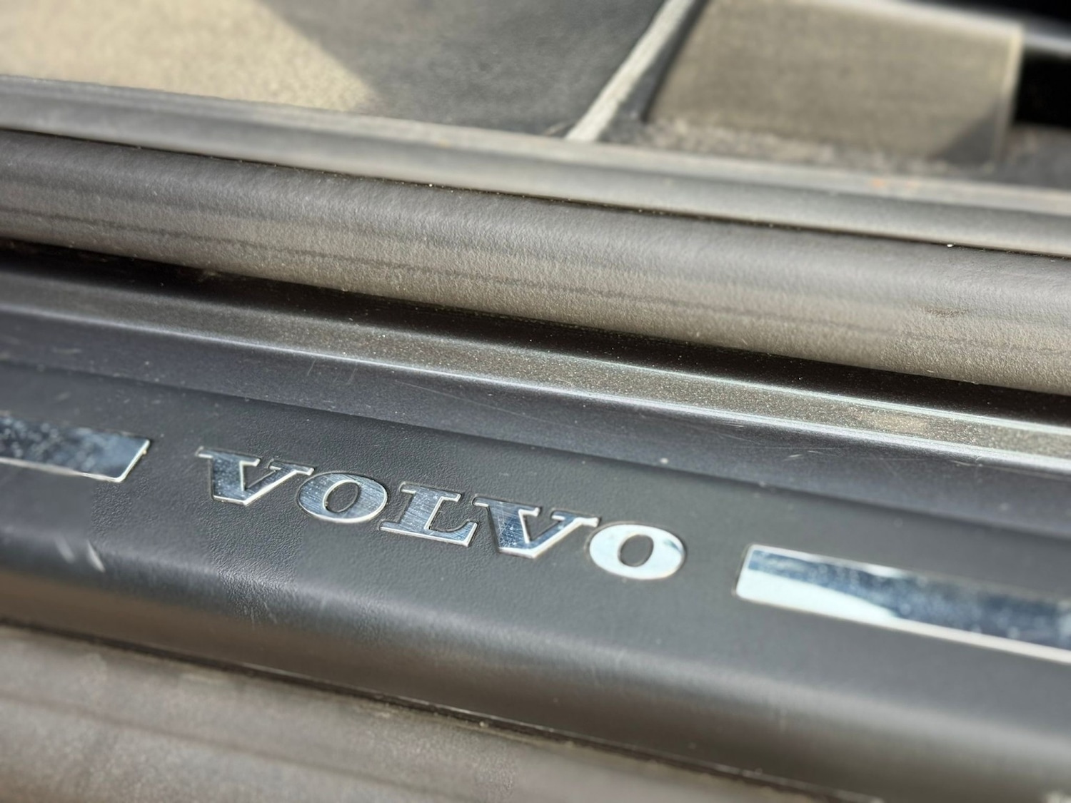 Used Volvo S40 2010 for sale - 76670765: Photo 43
