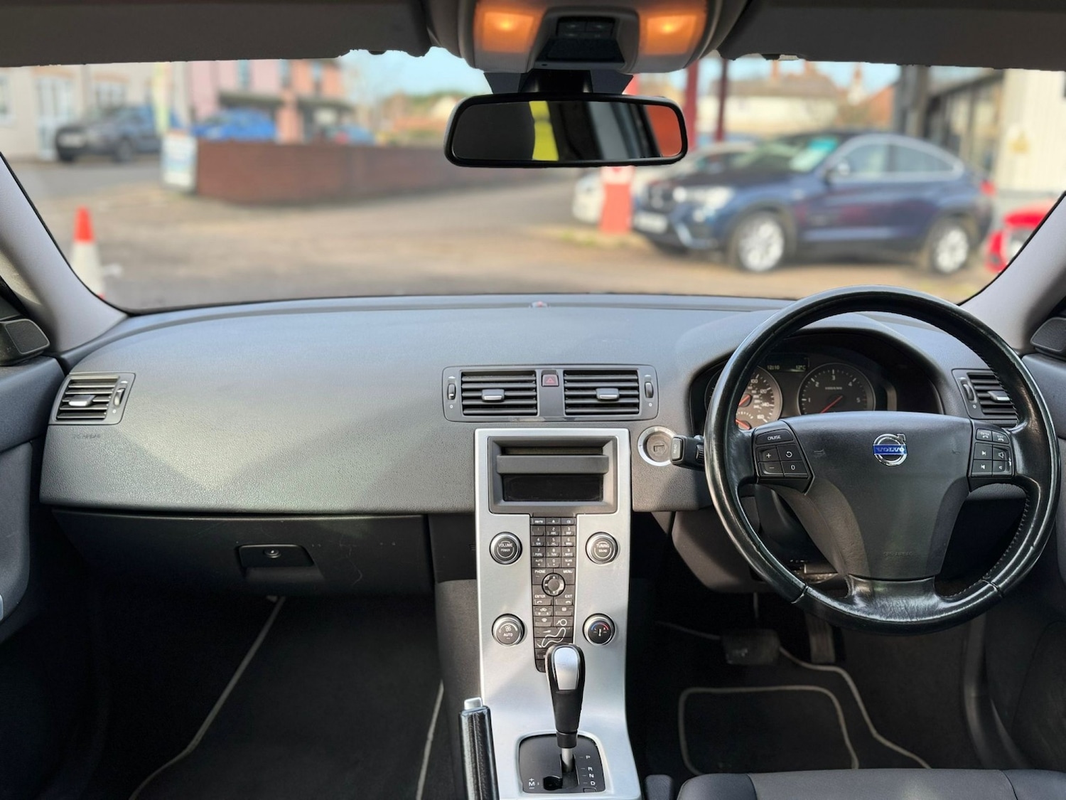 Used Volvo S40 2010 for sale - 76670765: Photo 45