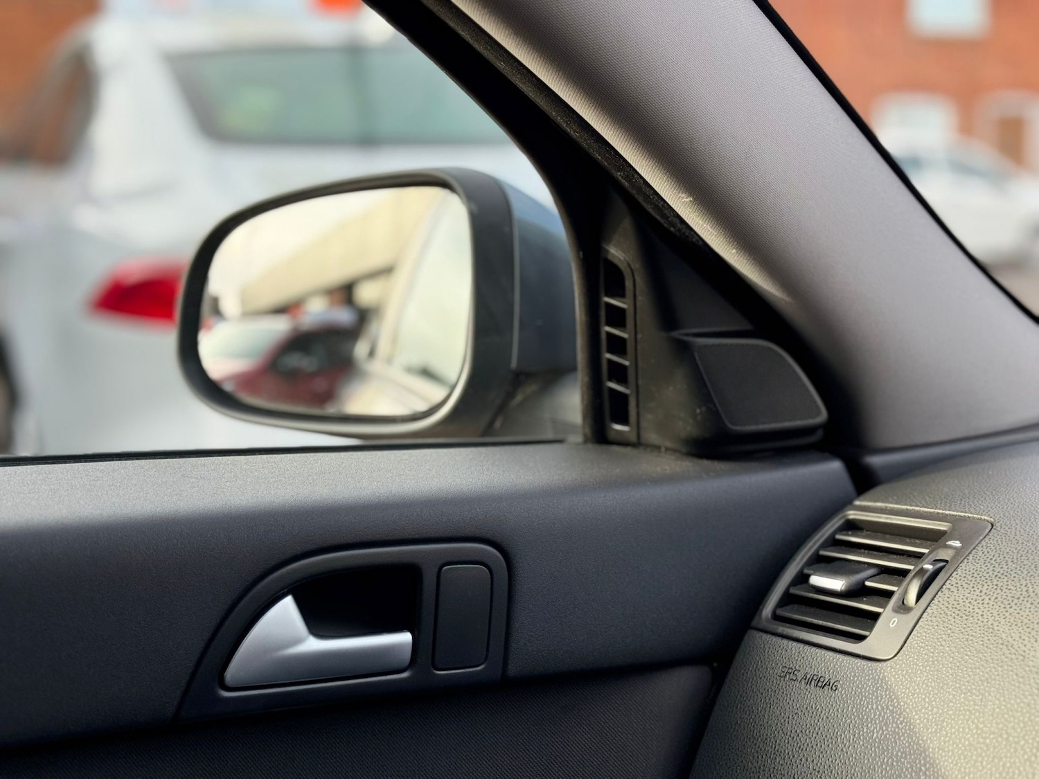 Used Volvo S40 2010 for sale - 76670765: Photo 50