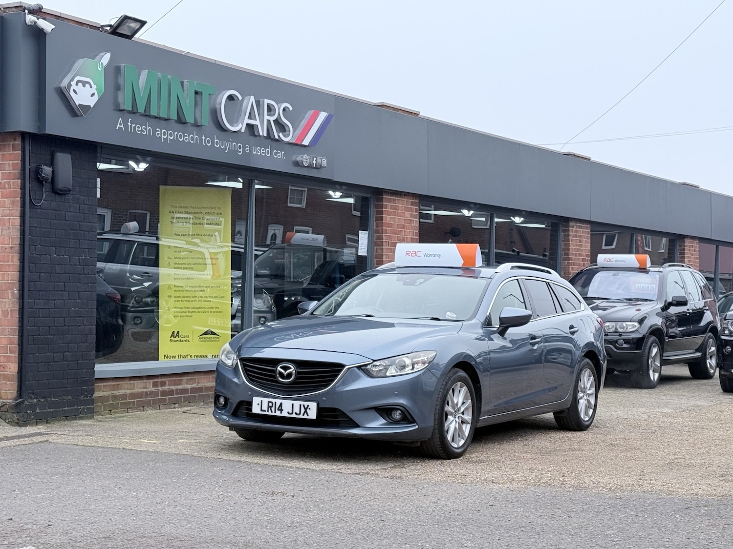 Used Mazda Mazda6 2014 for sale - 77758956: Photo 2