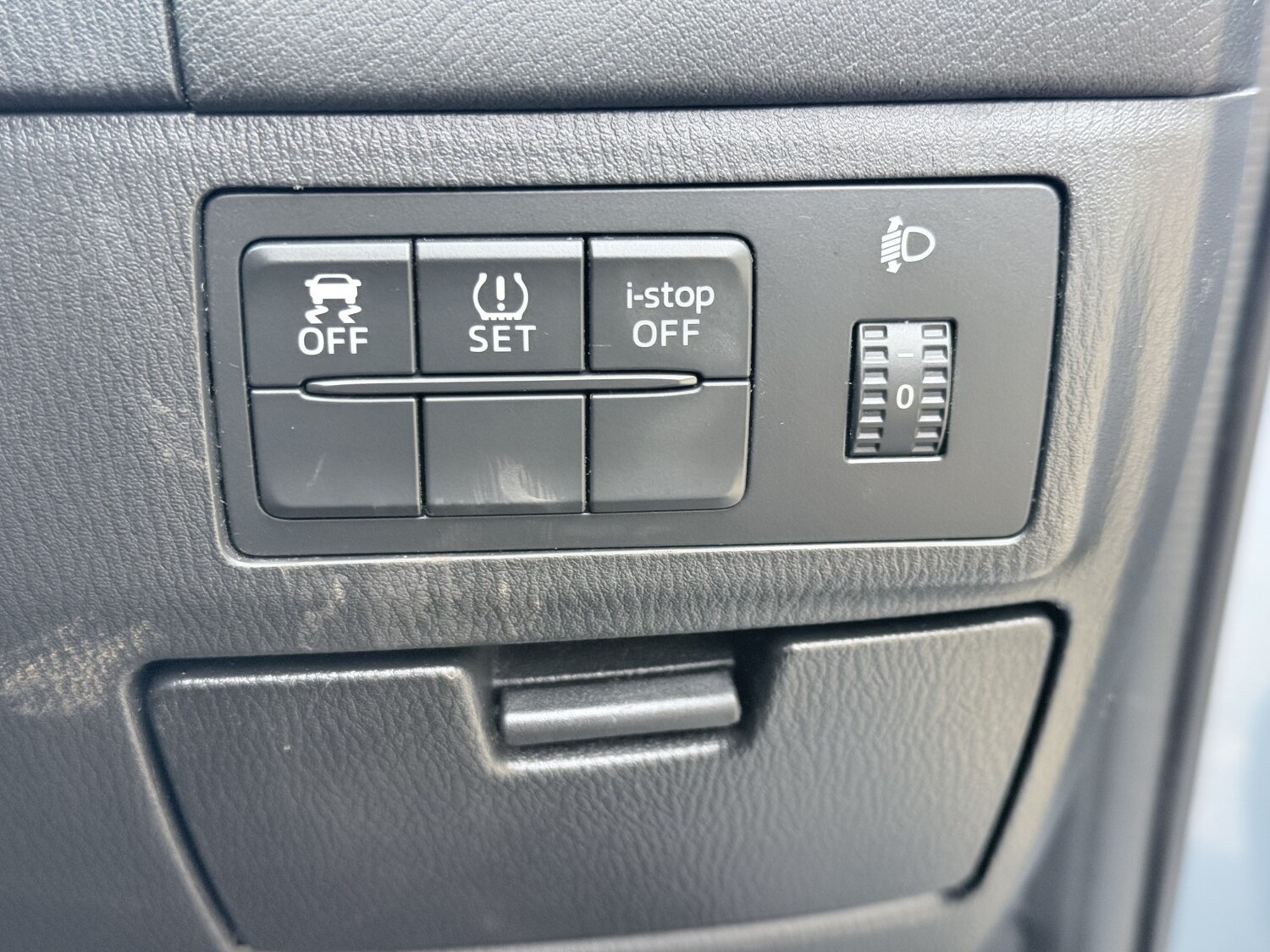 Used Mazda Mazda6 2014 for sale - 77758956: Photo 45